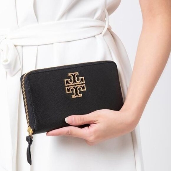 Tory Burch Britten Zip Continental Leather Wallet in Black - Picture 1 of 8